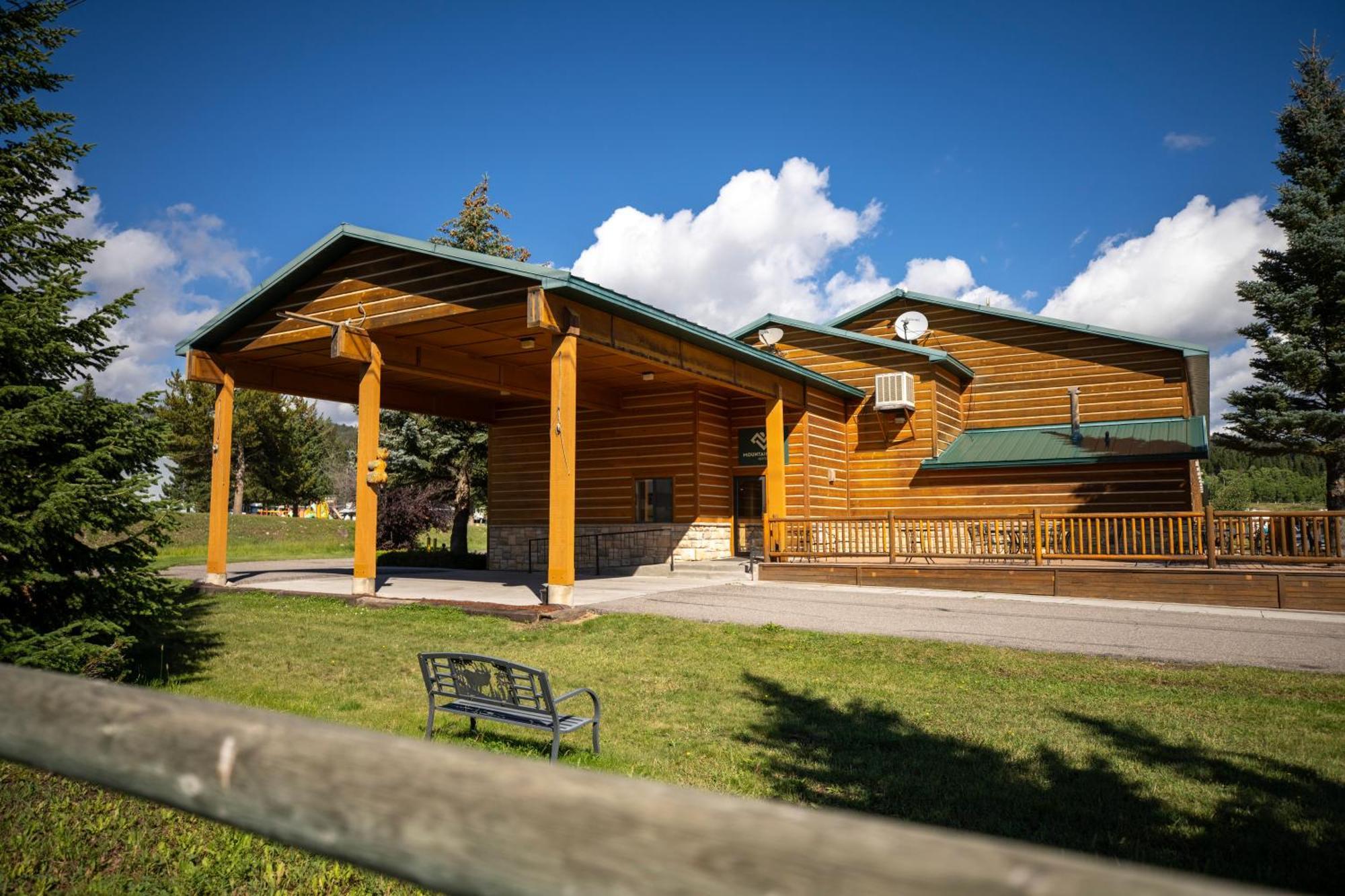Mountain Vista Hotel West Yellowstone Exterior foto